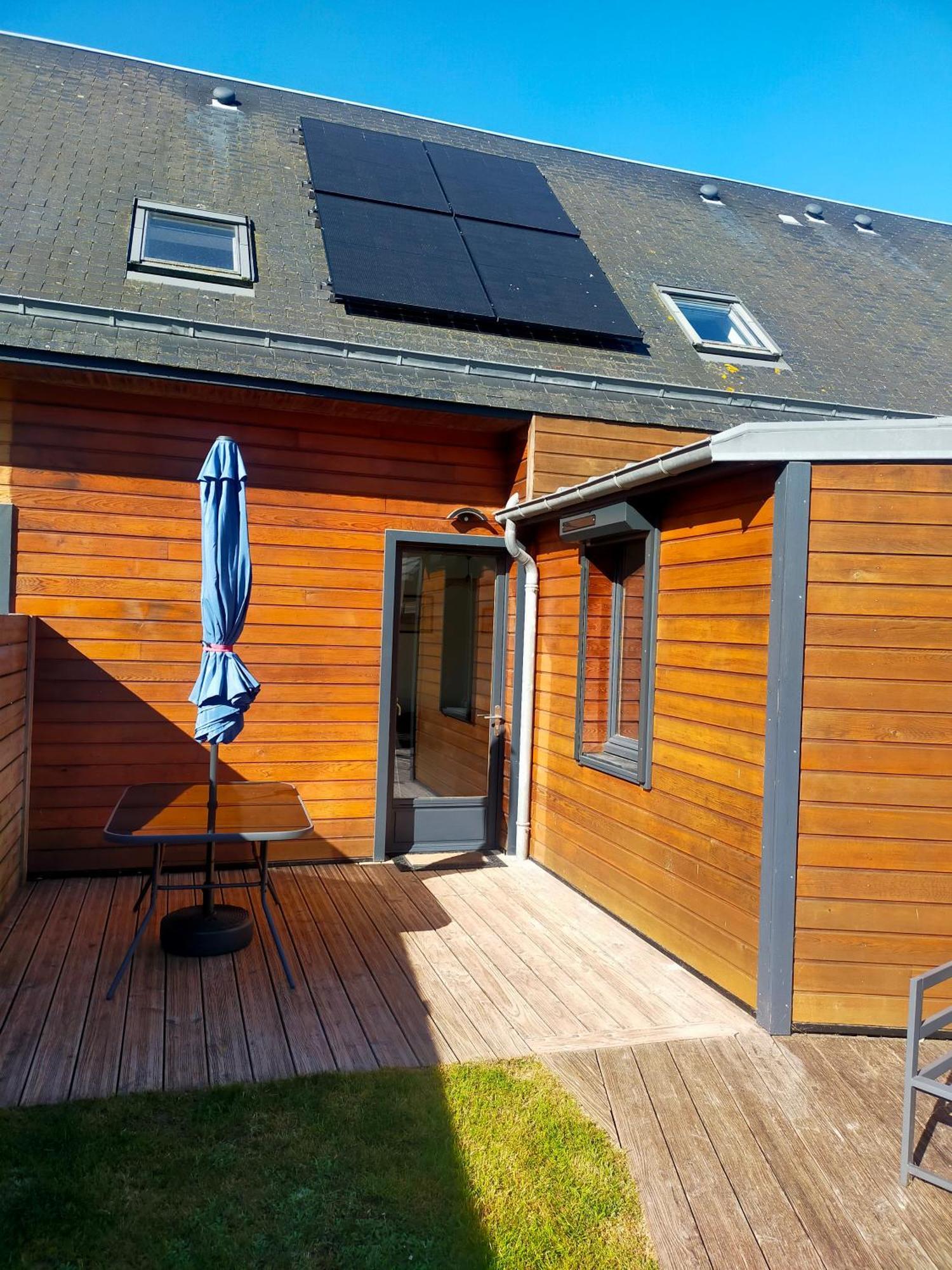 Maison Avec Terrasses A 300M De La Mer Juno Beach Bernieres-sur-Mer ภายนอก รูปภาพ