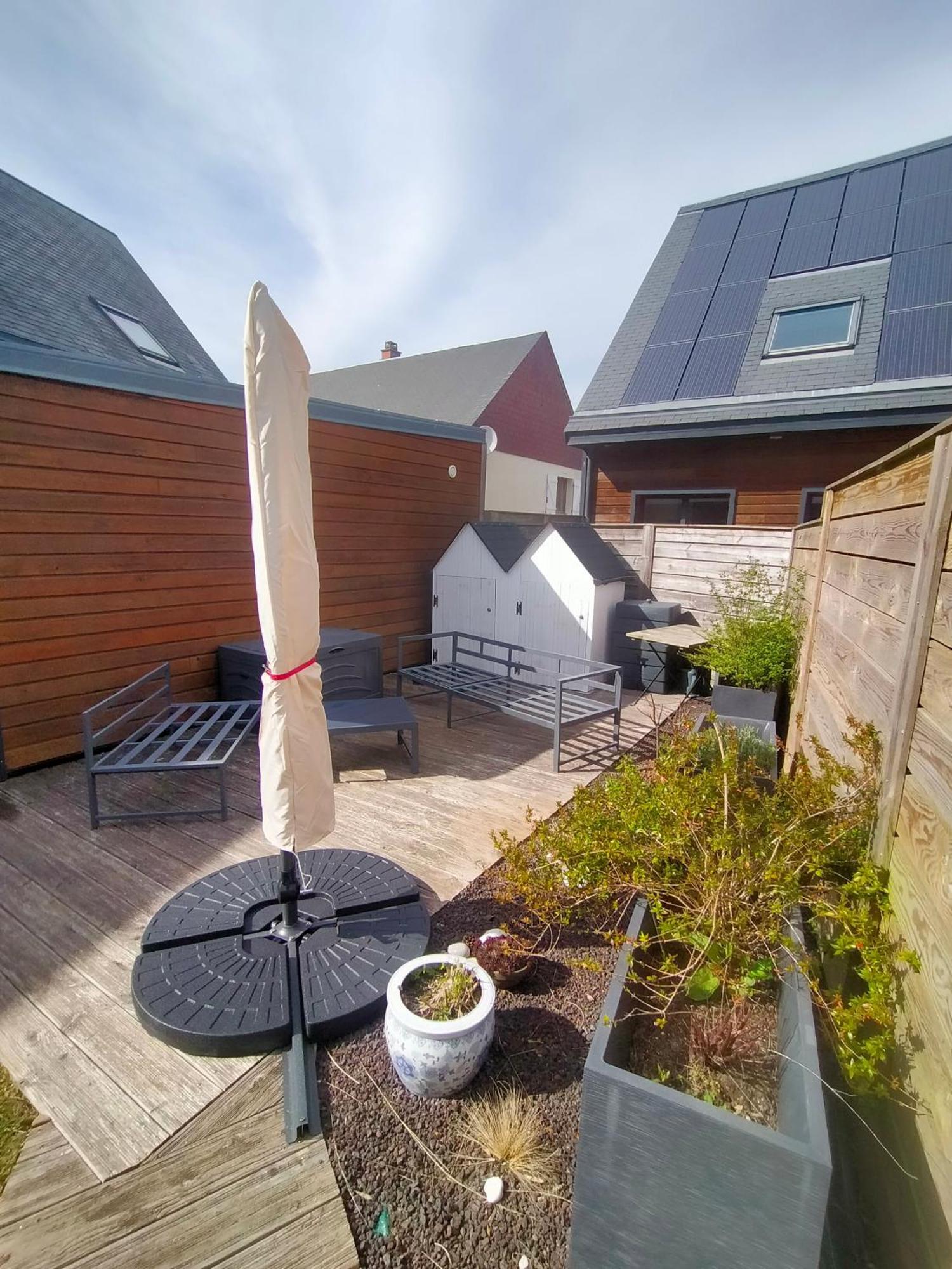 Maison Avec Terrasses A 300M De La Mer Juno Beach Bernieres-sur-Mer ภายนอก รูปภาพ